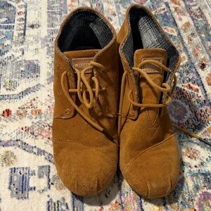 TOMS Brown Suede Lace-Up Shoes